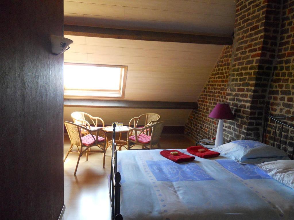 Huis De Wilde Wingerd Hotell Ieper Rom bilde